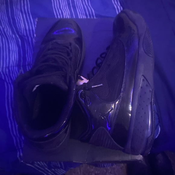 Jordans - Picture 2 of 5